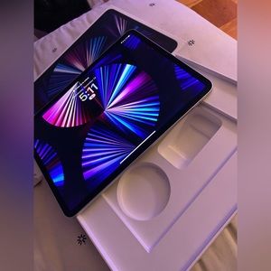 Ipad Pro 11-Inch (3rd Generation) 128GB Used